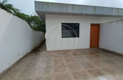 Casa com 2 quartos à venda na Chácara Itororo, Embu-Guaçu 