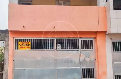 Casa com 3 quartos à venda no Jardim Lucélia, São Paulo 