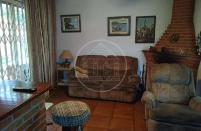 Casa residencial à venda, Parque Alto do Rio Bonito, São Paulo.