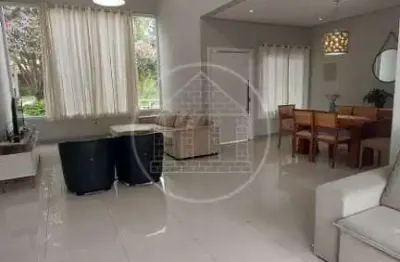 Casa com 3 quartos à venda no Lagoa Grande, Embu-Guaçu 