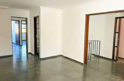 Sobrado com 3 quartos para venda ou aluguel no Jardim das Camélias (Zona Sul)