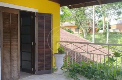Sobrado com 3 quartos à venda na Fazenda da Ilha, Embu-Guaçu/SP