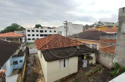 Terreno com uma Construção a Venda - ao lado terminal capelinha