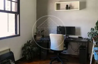 Casa com 4 quartos à venda na Vila Olímpia, São Paulo 