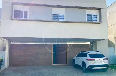 Casa com 4 quartos à venda em Interlagos, São Paulo 