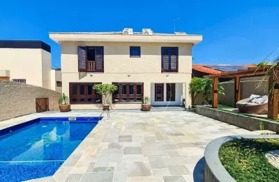 Casa com 4 quartos à venda em Interlagos, São Paulo 