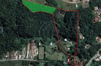 area para empreedimento residencial e comercial no centro de Parelheiros