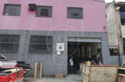 Vendo Excelente Galpão na Avenida Atlântica com  área do Terreno 520m² e 433 m² de área construída