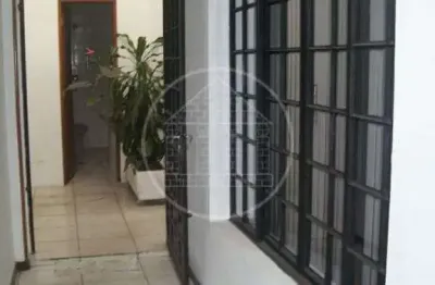 Prédio à venda no Presidente Altino, Osasco 