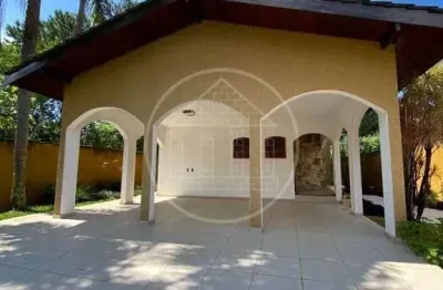 Casa com 5 quartos para alugar em Interlagos, São Paulo 