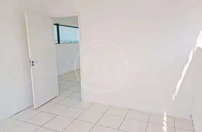 Sala comercial com 1 sala para alugar na Vila Santo Antônio, São Paulo 