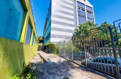 Prédio para alugar no Capão Redondo, São Paulo 