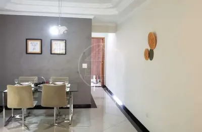 Casa Aconchegante com 3 Dormitórios (1 Suíte) – Cidade Dutra | Próxima à Estação