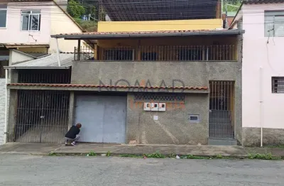 Casa linear com 3 quartos, terraço e quintal à venda em bairro jk - juiz de fora