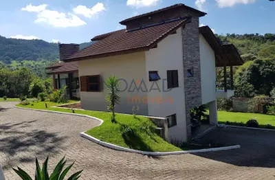 Casa em condomínio fechado com 4 quartos à venda no salvaterra