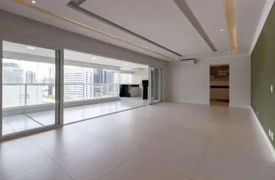 Apartamento à Venda 189m² na Chácara Santo Antônio com 3 Suítes , 3 Vagas de garagem por R$ 3.390.000,00 - São Paulo/SP