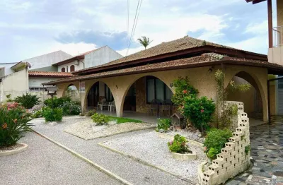 Casa com 2 quartos à venda na Rua José da Costa Vaz, 46, Praia Comprida, São José