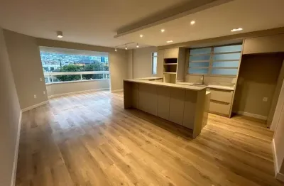 Apartamento com 3 quartos à venda na Avenida Hercílio Luz, 1199, Centro, Florianópolis