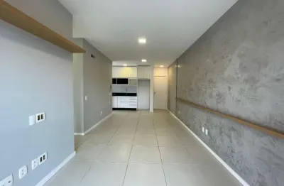 Apartamento com 2 quartos à venda na Rua Doutor Abel Capela, 208, Coqueiros, Florianópolis