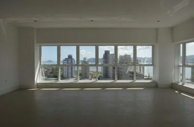 Sala comercial à venda na Rua General Liberato Bittencourt, 1475, Balneário, Florianópolis