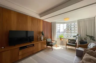 Apartamento com 4 quartos à venda na Rua Newton Ramos, 70, Centro, Florianópolis