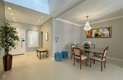 Casa com 3 quartos à venda na Rua José Cândido da Silva, 1, Balneário, Florianópolis