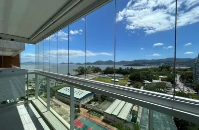 Apartamento com 3 quartos para alugar na Boulevard Paulo Zimmer, 55, Agronômica, Florianópolis