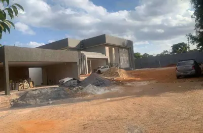 Casa em condomínio fechado com 4 quartos à venda no Park Way, Brasília 