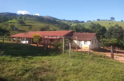 Fazenda com 3 salas à venda na Praça Doutor Pedro Ludovico Teixeira, 10, Setor Central, Goiânia
