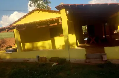 Fazenda à venda na Avenida Ramiro Teixeira, 10, Setor Central, Serranópolis
