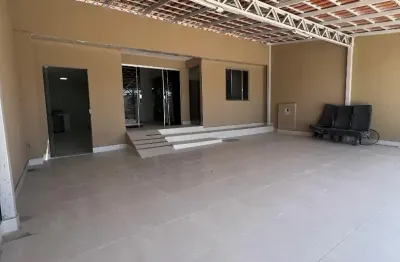 Venda casa—de 3 quartos (1 suíte) — qnl 12 bloco  h — lote 200 metros.. taguatinga norte.