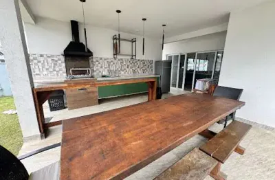 Casa com 4 dormitórios à venda, 206 m² por r$ 2.200.000,00 - maitinga - bertioga/sp