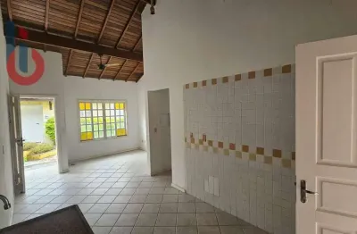Village com 2 dormitórios para alugar, 55 m² por r$ 2.500,00/mês - maitinga - bertioga/sp