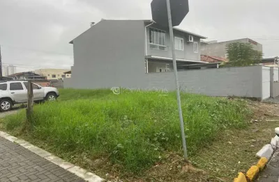 Oportunidade: terreno de esquina próximo ao komprão localizado no morretes