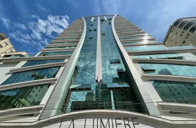 Residencial la lumière: luxuoso apartamento mobiliado com 4 suítes e extensa área de lazer