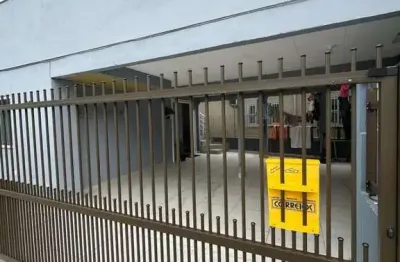 Casa com 4 quartos à venda na Rua 109, Canto da Praia, Itapema