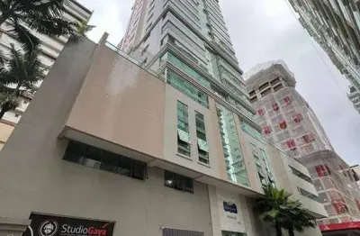 Apartamento com 4 quartos à venda na Rua 236, 309, Meia Praia, Itapema