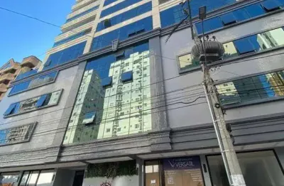Apartamento pronto em itapema/sc meia praia o4 suítes, 03 vagas