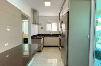 Apartamento pronto 03 suítes, 02 vagas, na meia praia, itapema sc