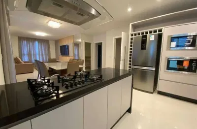 Apartamento com 3 quartos à venda na Rua 307, 25, Meia Praia, Itapema