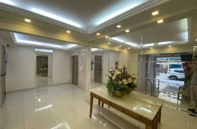 Grande apartamento em frente a avenida nereu ramos - 4 dormitórios sendo 1 suíte