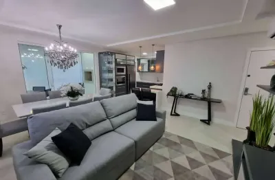 Apartamento com 3 quartos à venda na Rua 236, 459, Meia Praia, Itapema