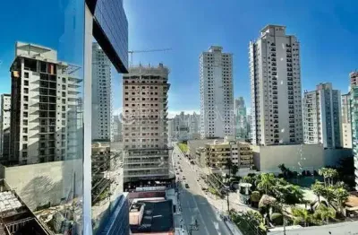 Pleniluni residenziale - 03 suítes na planta em meia praia sc