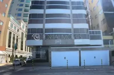 Apartamento frente mar, 04 suítes em meia praia, itapema/sc