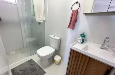 Apartamento com 2 suítes e vaga dupla no residencial corteo – meia praia