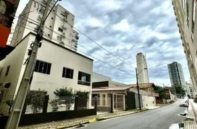 Casa com 6 quartos à venda na Rua 412, 68, Morretes, Itapema