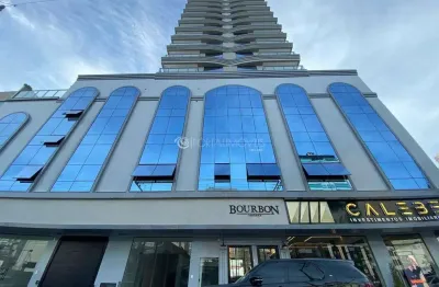 Alto padrão com 2 suítes, climatizado e lazer completo – meia praia / itapema