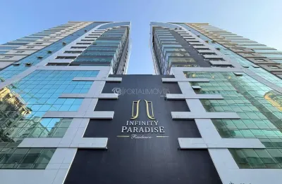 Apartamento alto padrão finamente mobiliado – 3 suítes e 3 vagas no infinity paradise