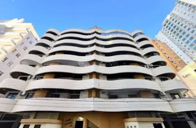 Apartamento pronto para morar em meia praia | 3 dorms, churrasqueira e vaga privativa