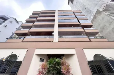 Mobiliado e perto do mar: 2 dormitórios no residencial califórnia – meia praia